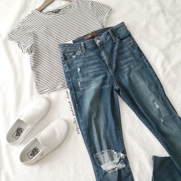 J Brand Denim - Joe’s Jeans High Waist Flawless Charlie Distressed
